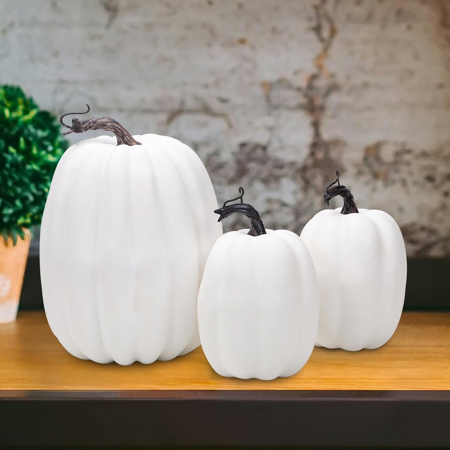 Quancru 3pcs White Artificial Foam Pumpkin Decorations