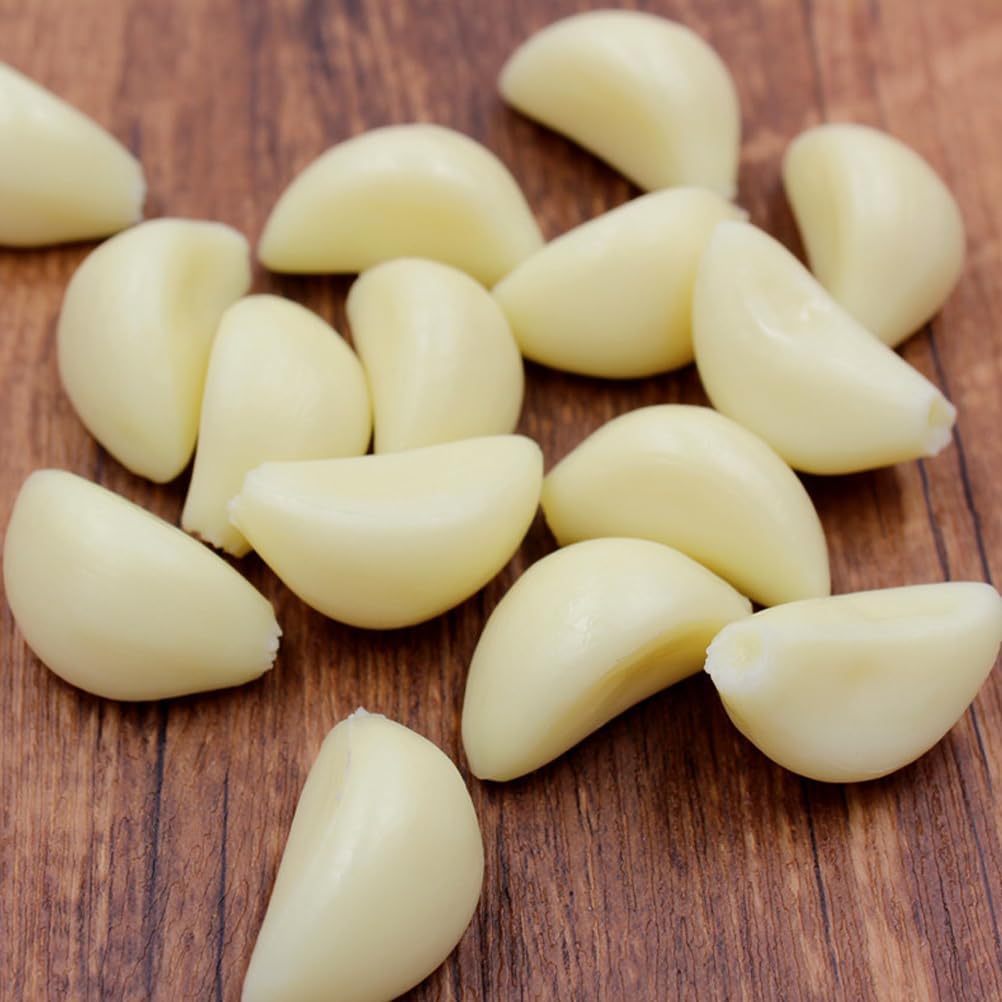 IMIKEYA Artificial Garlic Cloves Decor Set
