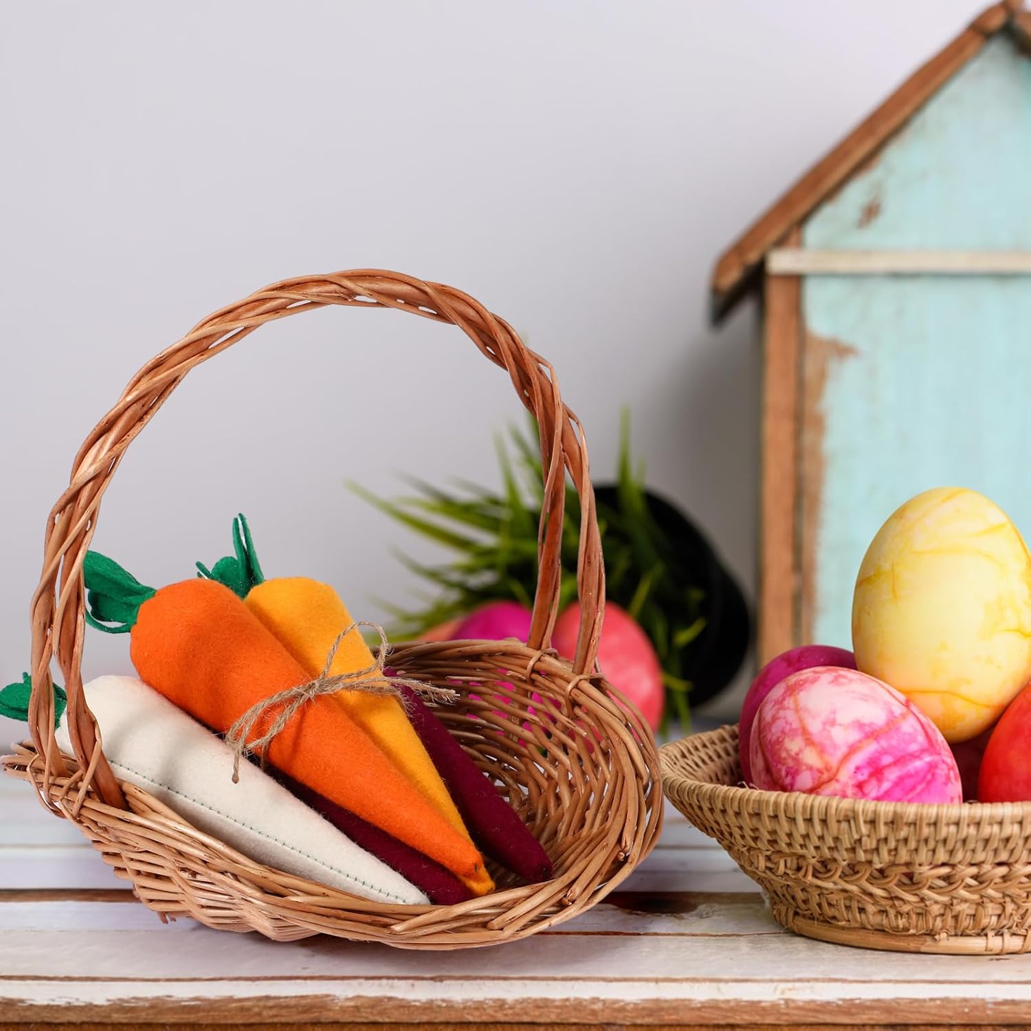 Skylety 8 Piece Easter Carrot Decor Set