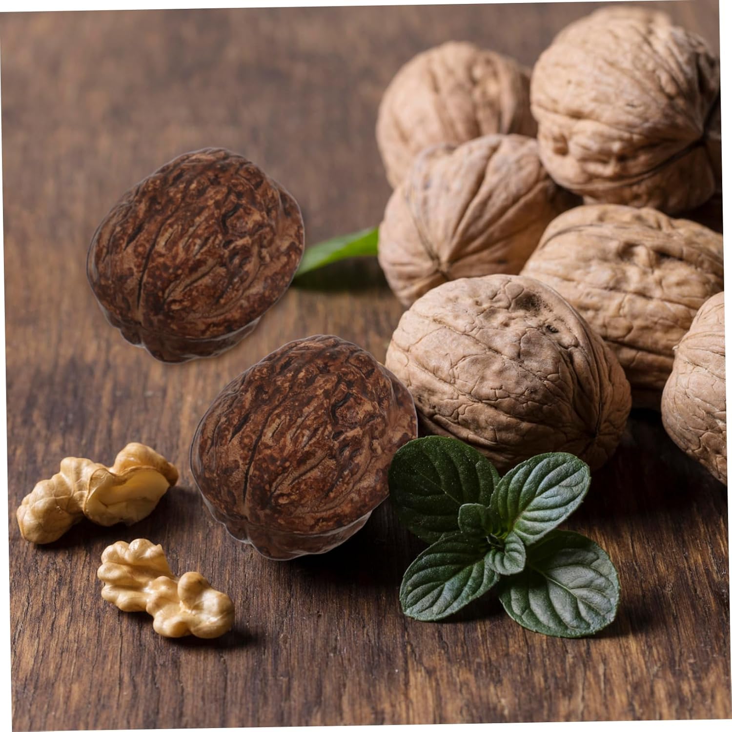 Cabilock 24pcs Lifelike Walnut Artificial Decoration