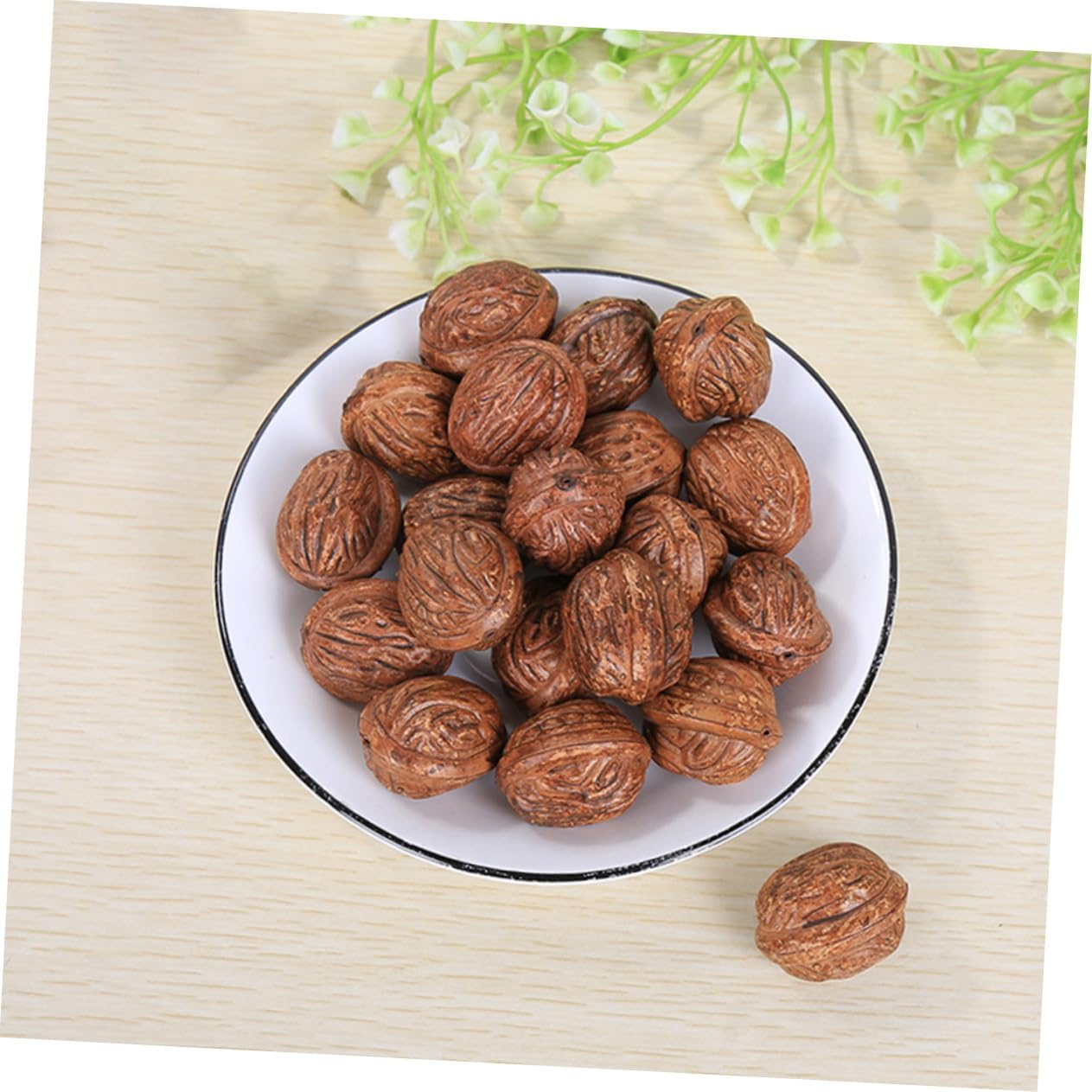 50pcs Artificial Walnut Models Fake Nuts Decorations