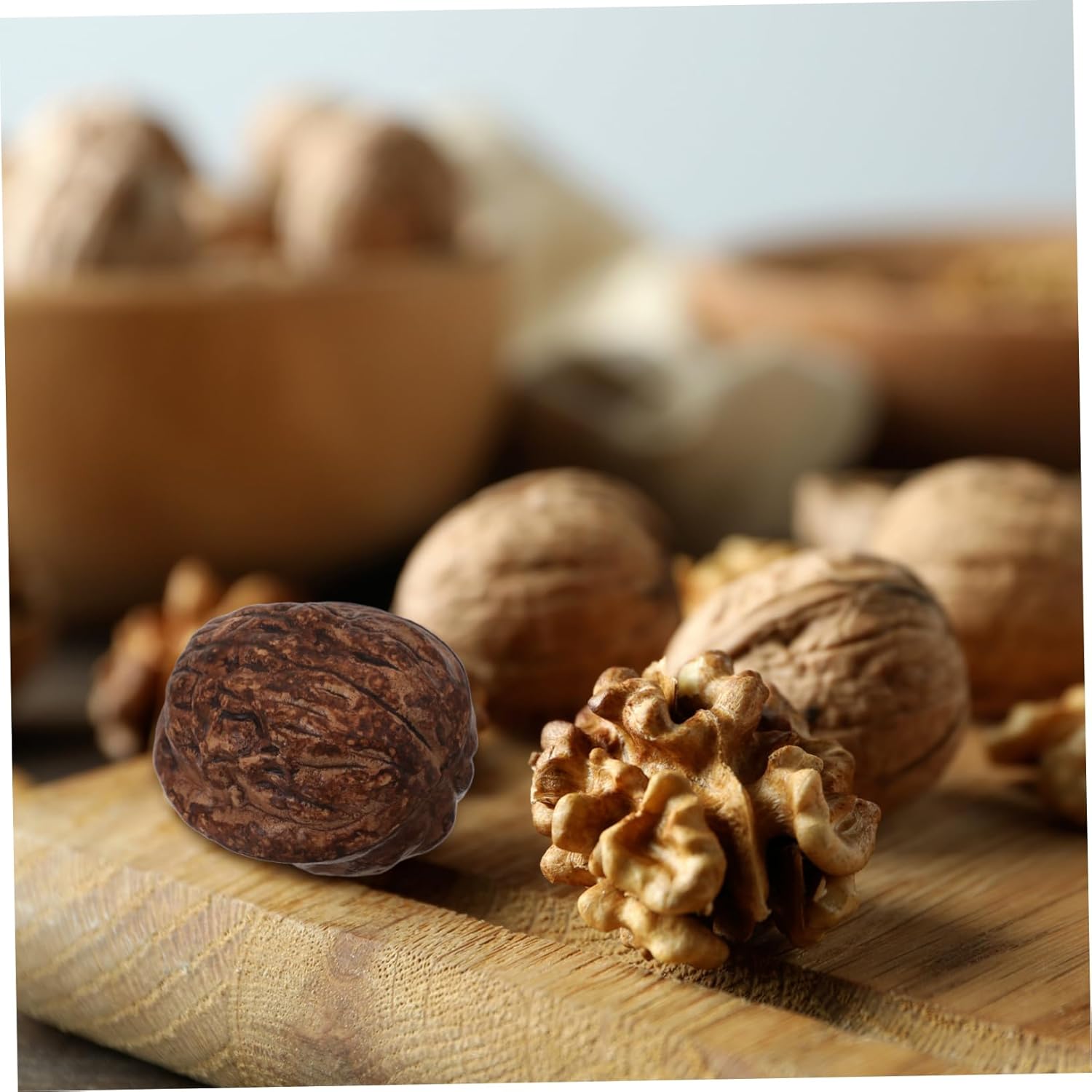 Cabilock 24pcs Lifelike Walnut Artificial Decoration
