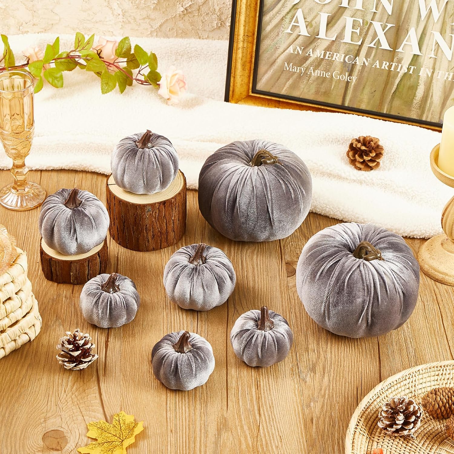 8Pcs Halloween Pumpkin Decorations Velvet Mini Pumpkins